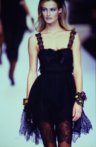 chanel-ss-1991.jpg