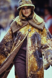 fendi-fw-1991.jpg