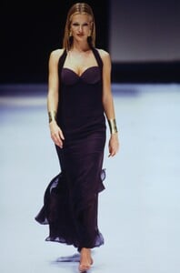 gianfranco-ferre-ss-1994.jpg