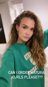 josephineskriver_240992629_1474203322939184_600453234034316326_n.jpg