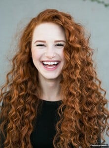 madelaine-petsch-017.jpg