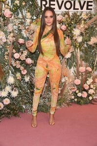 madison-pettis-revolve-gallery-private-event-at-hudson-yards-in-nyc-09-09-2021-3.jpeg