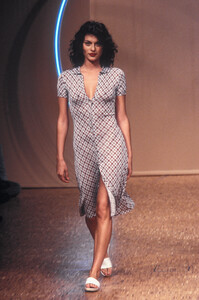 michel-klein-ss-1999-1.thumb.jpg.eb2b38b0b674c4042d5d6406711d4ae8.jpg