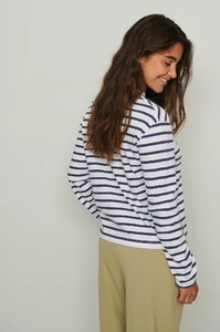 nakd_organic_striped_oversized_long_sleeved_top_1044-000193-9293_02b.jpg