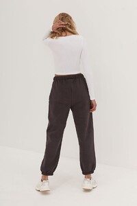sojo-pant-gdark-grey-back.jpg