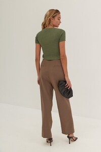 styleaddictscoopnecktopkhaki2.jpg