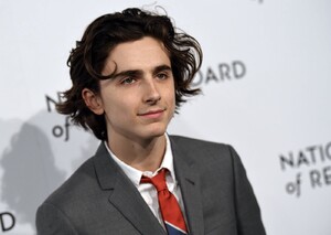 timothee-chalamet-photo-afp-1516167714.thumb.jpg.6d718641e8862d0823c82a2fe058e0f2.jpg