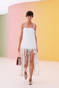 00037-Zimmermann-Resort-2022-credit-brand.thumb.jpeg.cadc1cb4cc64831b689e0d8e73c9b751.jpeg