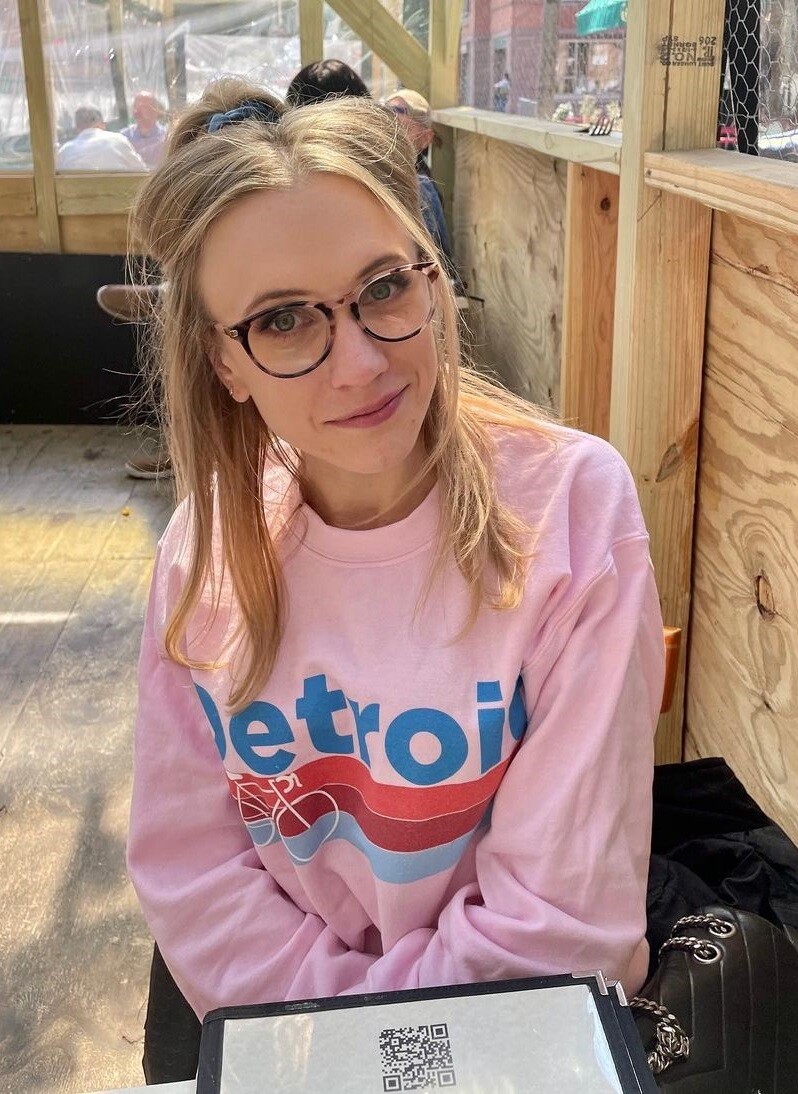 https://www.bellazon.com/main/uploads/monthly_2021_10/1084002357_KatTimpf50.jpg.5b8c2e82996c8e3265aa4b9bd2ccd940.jpg