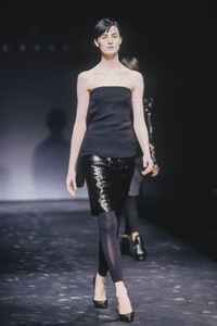 1099794682_TrusardiFall19988.thumb.jpg.365401c66f7b7097e4c6bf4952a5ba2e.jpg