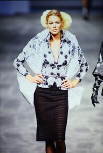 1135212847_missoni-1.thumb.jpg.f98ea648a2a20214ba2eafbc6eb0ee60.jpg