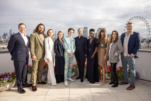 Zendaya+Coleman+Cast+Filmmakers+Attend+Dune+cAT5lijuo3ux.jpeg