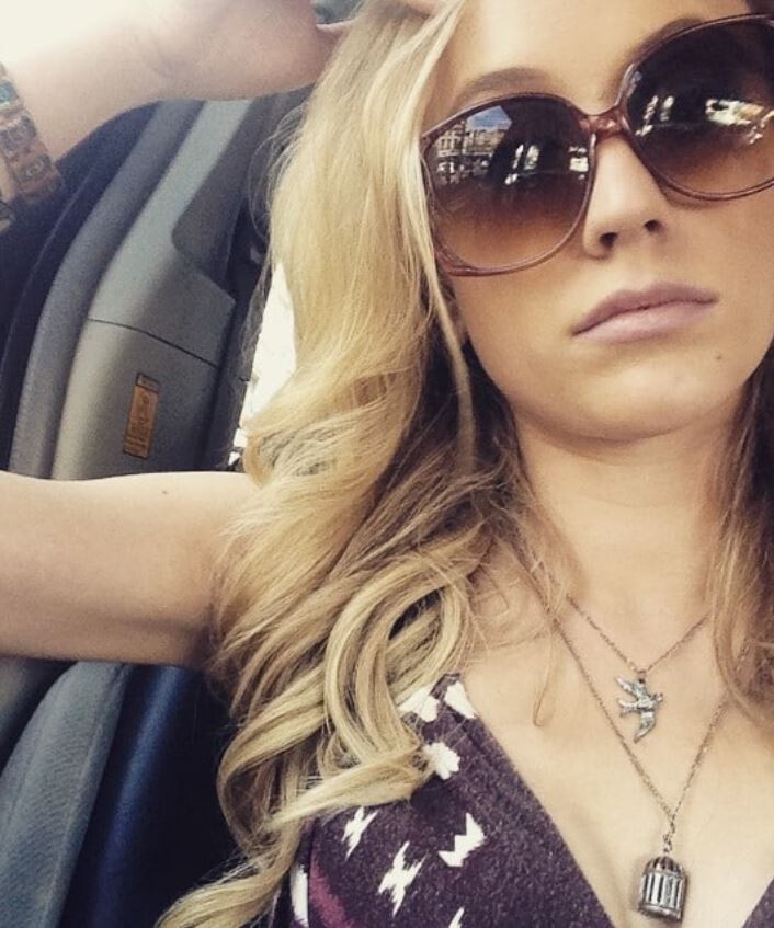 https://www.bellazon.com/main/uploads/monthly_2021_10/1211483496_KatTimpf46.JPG.2a9d4b8d512535a19dcf416fc4728eeb.JPG