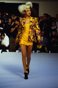1259309809_helenass96(3).thumb.jpg.b047654018d888b34be4aa7936252153.jpg