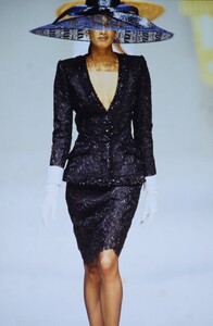 1285707934_BalmainHCSS1993(28).thumb.jpg.1795210af3f64d0fb3e03b1f302e52aa.jpg