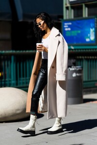      sha011021BZNimage119.jpg