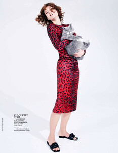 Madame Figaro No. 1936 - 1 Octobre 2021-14.jpg