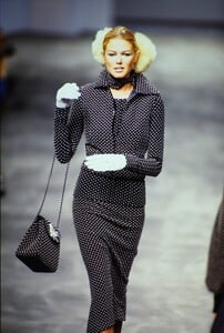 1457643818_missoni-2.thumb.jpg.b228367523ed50f3c0b625bc2de3ad5c.jpg