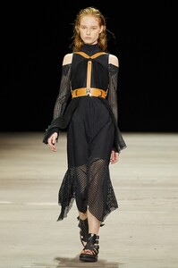 1481279203_vogue.com00020-Kitx-Australia-Resort-2022-Sydney-credit-Brad-Hick-Gorunway.thumb.jpeg.ebc895ae19b8696025c61613a4faf202.jpeg