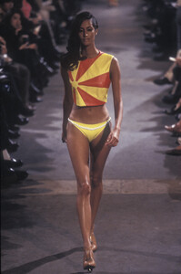 1500195169_DirkBikkembergs1997WomenRTW30.thumb.jpg.cfd3c70f5824dcabed31d5bc62537a6b.jpg