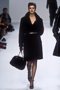 1616982852_SoniaRykiel1996WomenRTW16.thumb.jpg.b54914b511998f1030f02e924c84a405.jpg