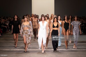 1621530328_9gettyimages-1321402817-2048x2048.thumb.jpeg.7398ce3d145c0df232e3f06941de1c72.jpeg