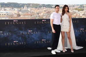 Gemma+Chan+Eternals+Photocall+1uwMkIxe3rax.jpeg