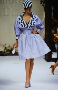1795989093_CD-HC-SS-1992(26).thumb.jpg.faf2eb4e0b82f17f33ec69ee6f7cc5bf.jpg