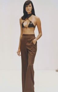 1796171440_PradaRTW-SpringSummer1993(1).thumb.jpeg.f45afb4e94b678b2adbf422e4c7d2947.jpeg