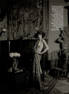 1862690515_Marchesa_Lindbergh_US_Harpers_Bazaar_March_2009_07.thumb.jpg.8e84612e52517261e2fc85f91df1d3ac.jpg