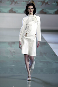 1915669042_Valentino2003WomenRTW34.thumb.jpg.74f2413b95fc69b0898a785fe94793e7.jpg