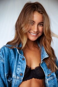 Eden Kannourakis Eden-portfolio-88-370x555.jpg