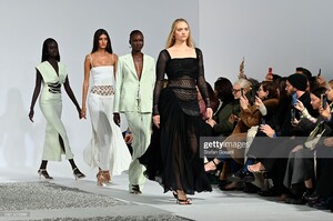 2001310165_7gettyimages-1321672880-2048x2048.thumb.jpeg.111e1f0ef67a49888ef67512b9cdca73.jpeg