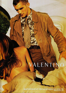 2005-ss-Valentino-01.jpg