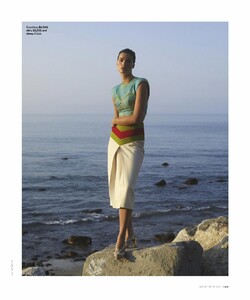 2021-11-01_Vogue_Australia-page-004.jpg