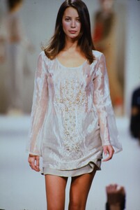 2053541651_john-rocha-ss-1994(1).thumb.jpg.99fdc81ae1fd7ae66c27f3b6ce888854.jpg