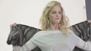 BTS with ERIN HEATHERTON and THE NORTHWEST (720p_24fps_H264-192kbit_AAC) 131.jpg
