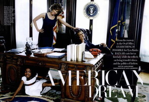 2137548259_AmericanDreamBazaarSept2008TyraBanksasMichelleObamaPeterLindbergh1.thumb.jpg.ed80b127b04afe2cea5e708dc32e4671.jpg