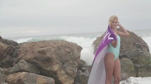 BTS with ERIN HEATHERTON and THE NORTHWEST (720p_24fps_H264-192kbit_AAC) 386.jpg