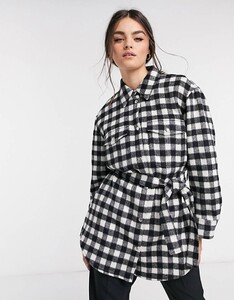22112706-1-blackandwhite.thumb.jpeg.a03b50b1c7c441e4597362efe5f0cf67.jpeg