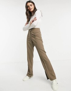 22643517-4.thumb.jpeg.f3d2fe717718c50e05a72fd18a613861.jpeg