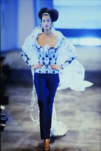 260690172_MissoniFall199510.thumb.jpg.72a171446547e2cfc509dedd163b5f90.jpg