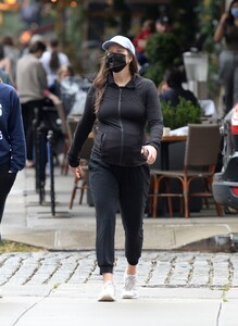       did111021BZNimage118.jpg