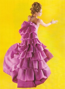 33907_couture_7_122_796lo.thumb.jpg.58b08442d68a703a98ba7cb5f1e299dc.jpg