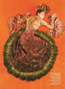 33914_couture_8_122_485lo.thumb.jpg.868f6c5ce0123c54173a27c6411f003f.jpg