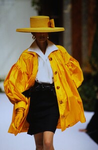 35646065_CD-HC-SS-1992(14).thumb.jpg.d7635790c3a76a6d2847404a2b6e285a.jpg