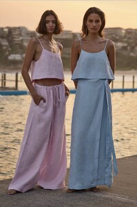 40_BONDI_BORN_Resort20_2045_web_ready_3b0ba17e-fe9f-4d98-abc3-79b91f3059d0.jpeg