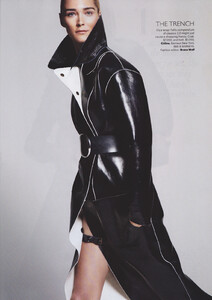 460870073_Jackson_US_Harpers_Bazaar_September_2010_02.thumb.jpg.74beedd4f8466135e3e876b7f89dc0e2.jpg