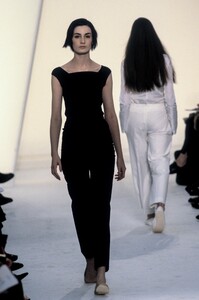 484438469_Strenesse1999WomenRTW56.thumb.jpg.6a2ea25d58cee0767abec93d6fd9cdda.jpg