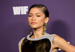 Zendaya+Coleman+Women+Film+Annual+Award+Ceremony+pfcleY_YDkPx.jpeg